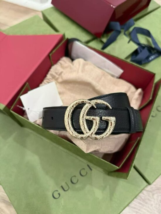 NWT Unisex Authentic Gucci Embossed Silver GG Calfskin Belt main image 5